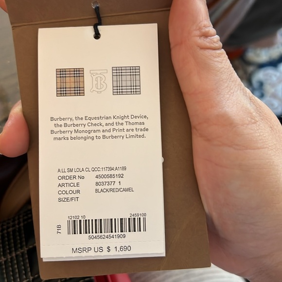 New Burberry cross body bag - Picture 5 of 5